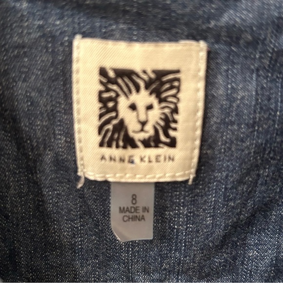 Anne Klein Zippered-Neck Tab-Cuff Denim Shift Dress Size 8 - Picture 3 of 10